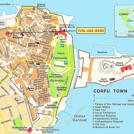 アパート Louisa's